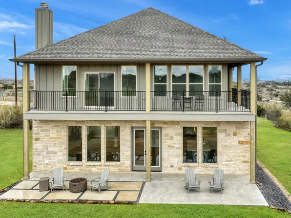 155 Winged Foot Dr, Graford, TX 76449