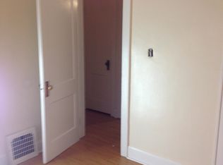 4303 Yorkshire Rd, Parma, OH 44134