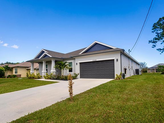 4th image of 2149 SW Susset Lane