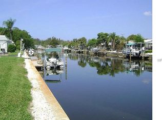 9806 Dorado Ave, Bradenton, FL 34210