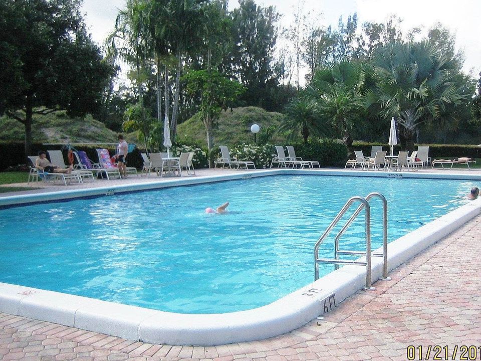 19 Pool