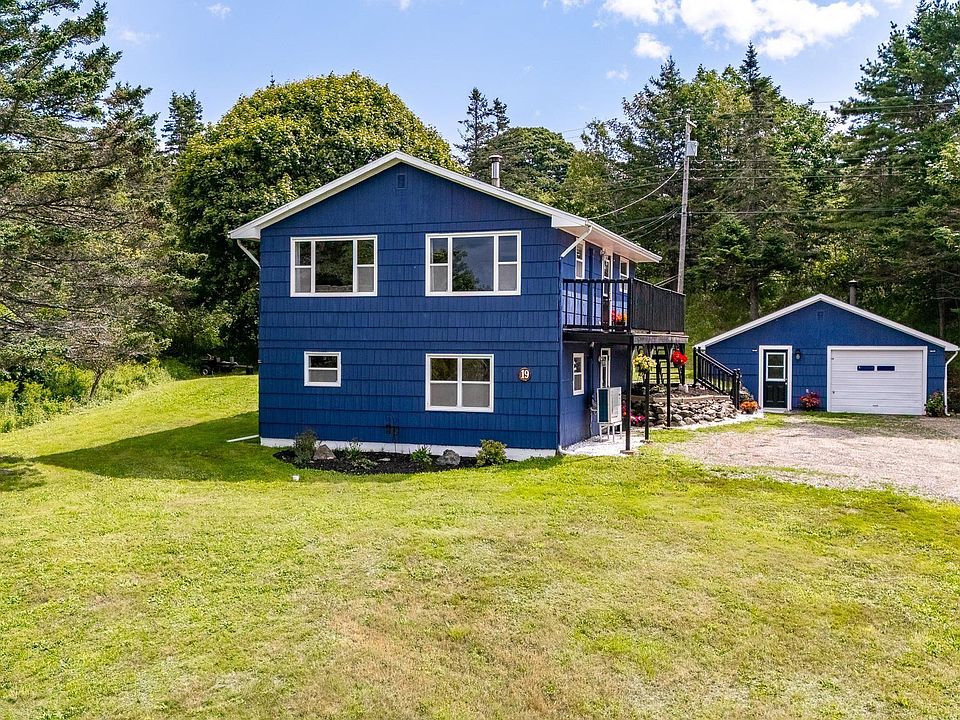 1st image of 19 Spruce Ln