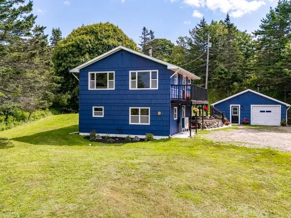 19 Spruce Ln, Yarmouth, NS B5A 5Z6