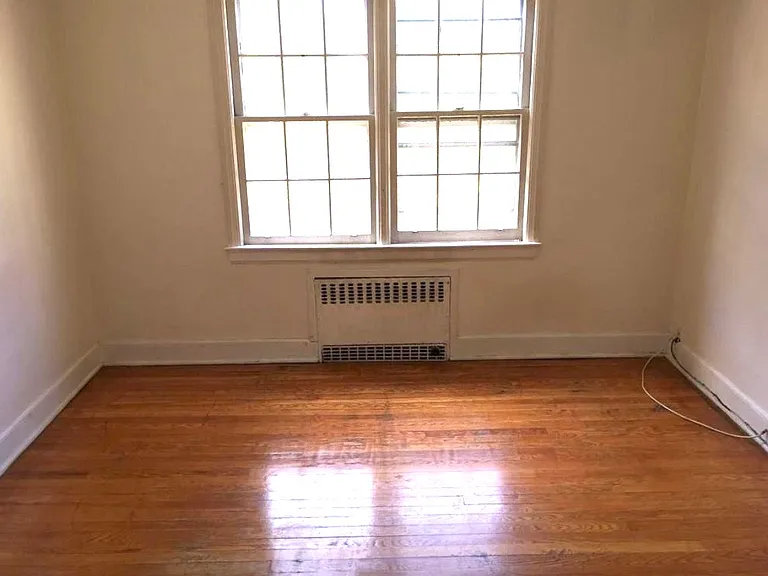 87 Hawthorne Ave #1 — Photo 4