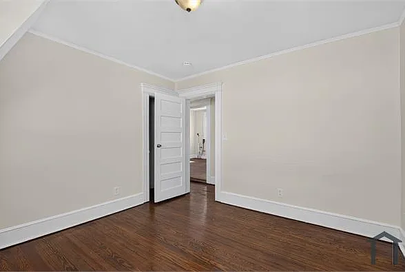 40 Vine St #44 — Photo 17