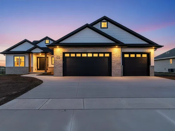 3728 Edwina Dr, De Pere, WI 54115