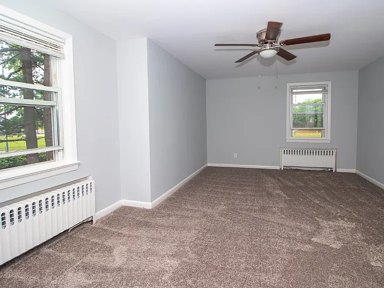 229 Gaston Ave #2 — Photo 6