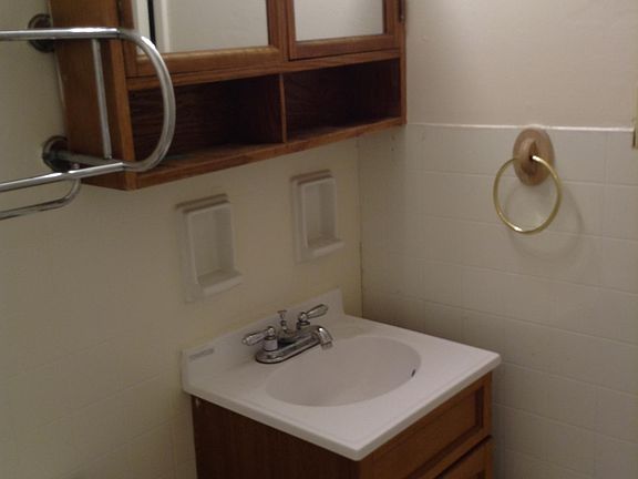 5th image of 4455 Drayton Ct