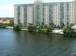 19490 Collins #PH-20, Sunny Isles, FL 33160