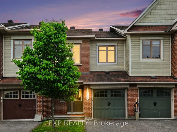 267 Garrity Cres, Ottawa, ON K2J 3T6
