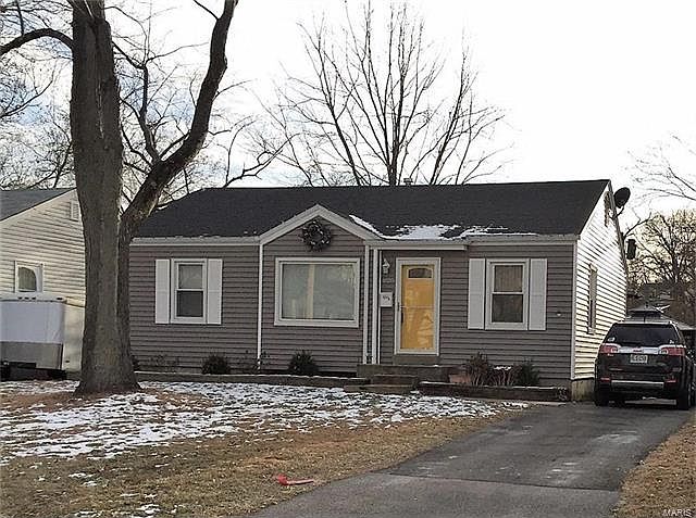 1st image of 1025 Sanders Dr