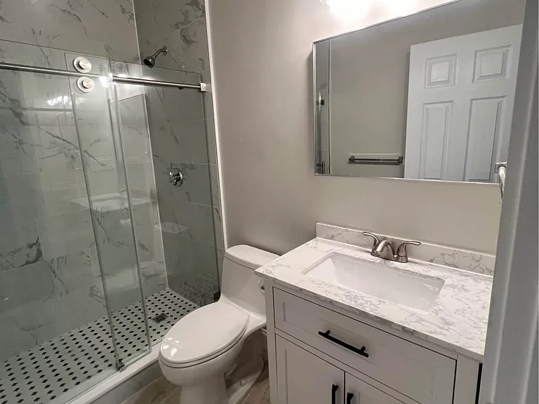 15 Quincefield St #1 — Photo 3