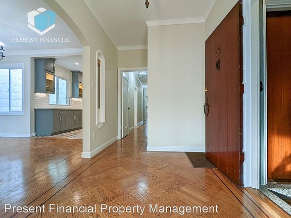 2nd image of 55 Stanyan Blvd