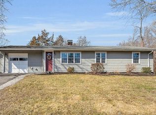 33 Carver Rd, Framingham, MA 01701