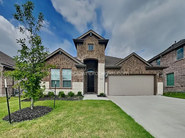 606 Taylor Dr, Fate, TX 75087