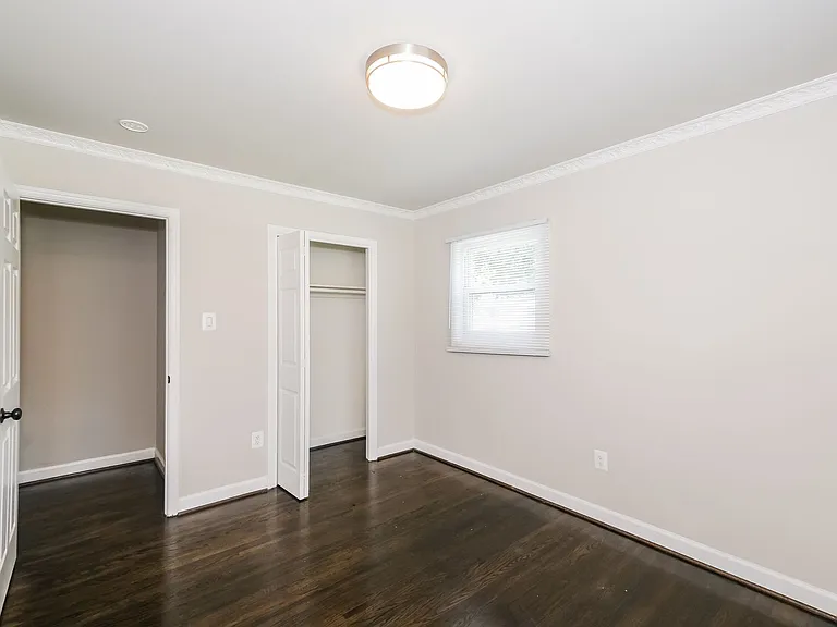 6805 Pepper St — Photo 4