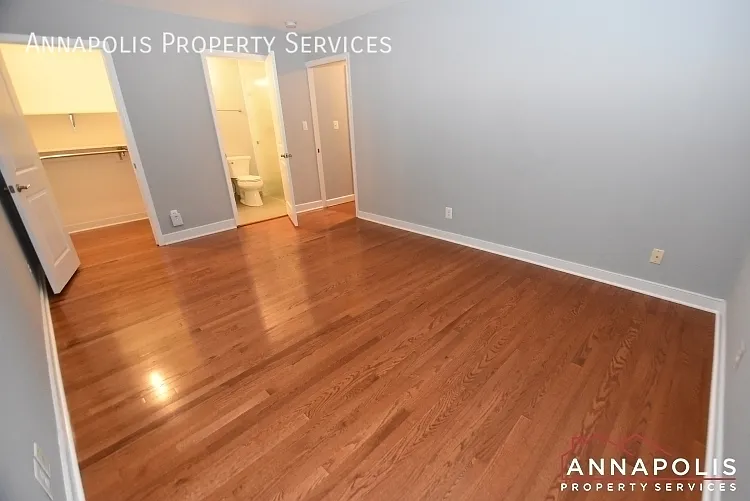 302 Hilltop Ln #C — Photo 11