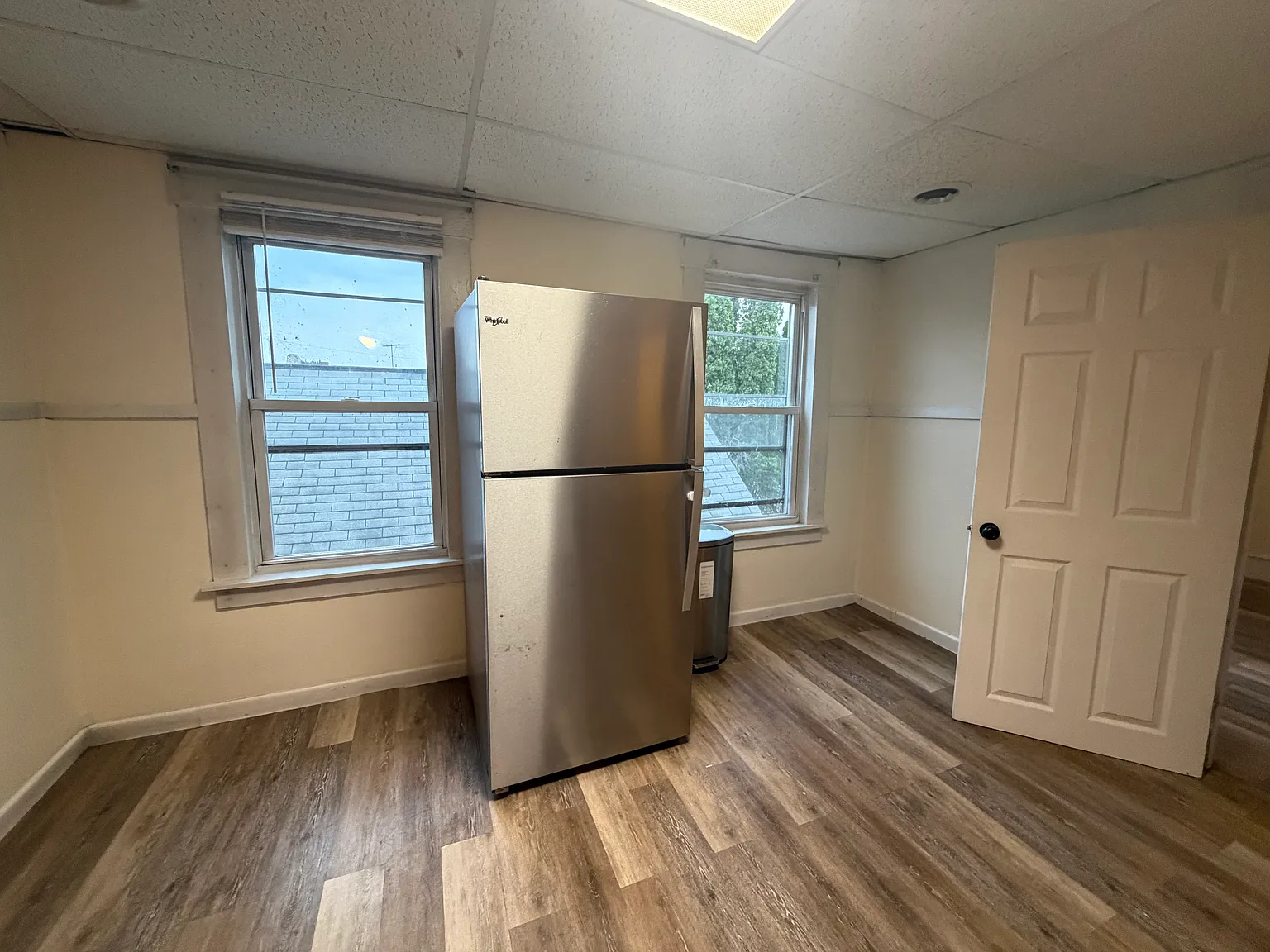 2 bed, 700 sqft, $1,800 — Photo 3