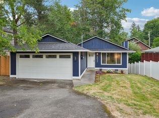 5017 SW Brugger St, Portland, OR 97219