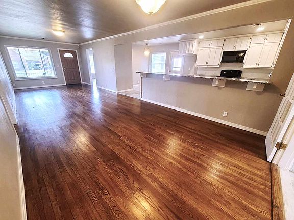 4th image of 4604 N College Ave