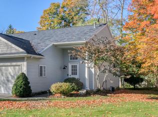 81 Douglas Cv, DOUGLAS, MI 49406