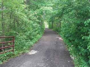 6423 Colf Rd, Carleton, MI 48117