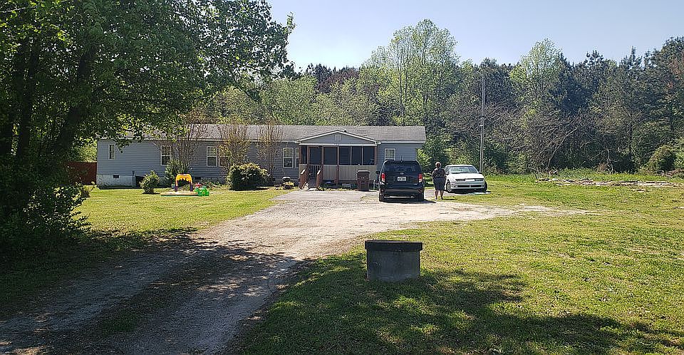 2nd image of 7821 Zebulon Rd