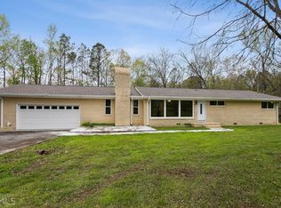 422 Everett Springs Rd SW, Calhoun, GA 30701