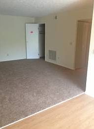 2nd image of 2684 Lafeuille Cir APT 6
