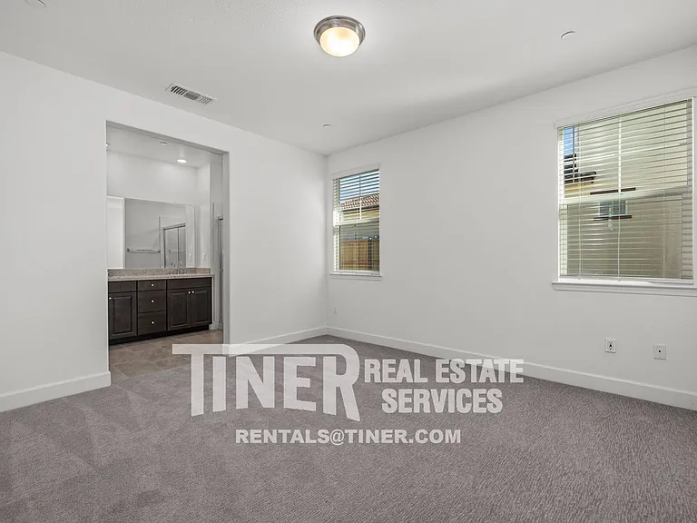 7941 Titan Dr — Photo 27