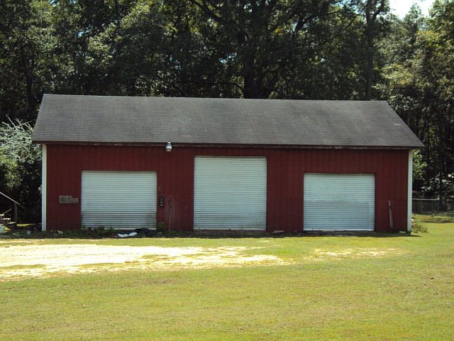 2nd image of 15594 Brady Rd N