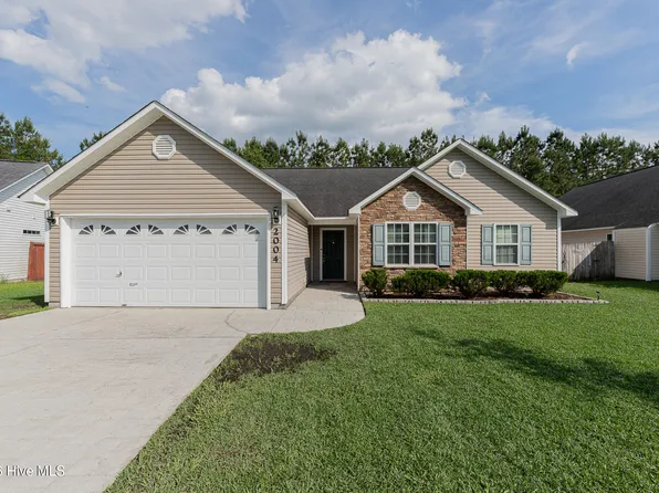 2004 W T. Whitehead Drive, Jacksonville, NC 28546
