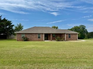 61 Tanglewood Ct, Lone Grove, OK 73443
