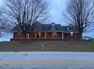1370 Central Ridge Rd, Mount Olivet, KY 41064