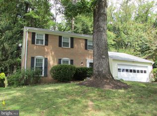 8710 Nero St, Annandale, VA 22003
