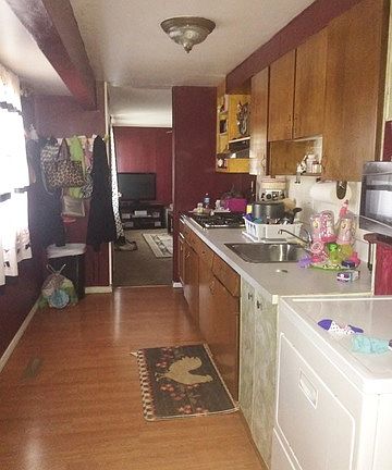 3rd image of 241 Ensenada Dr