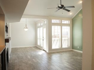 3642 Word St, Dallas, TX 75204