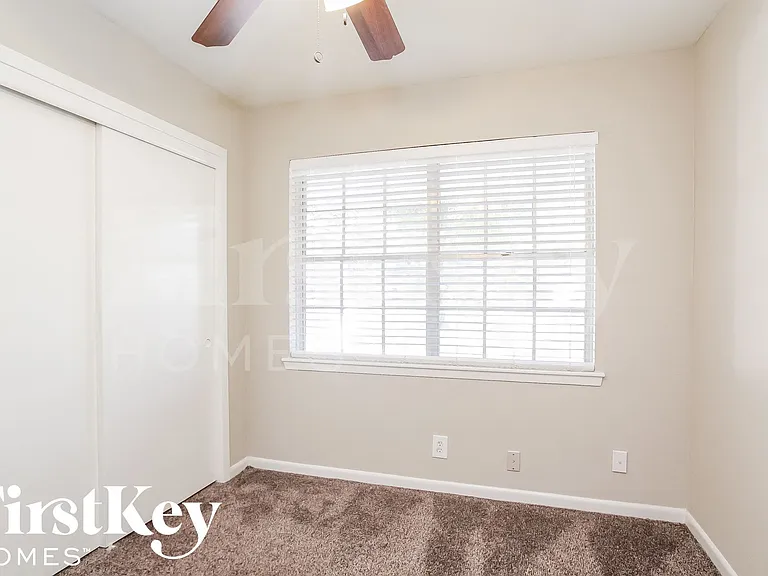 13322 Oak Leaf Ln — Photo 11
