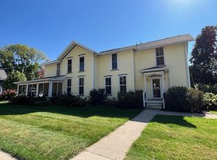 604 S Grove St, Ripon, WI 54971