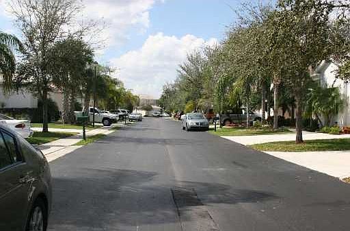 1st image of 6866 NW 32nd St