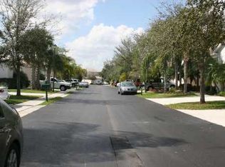 6866 NW 32nd St, Margate, FL 33063