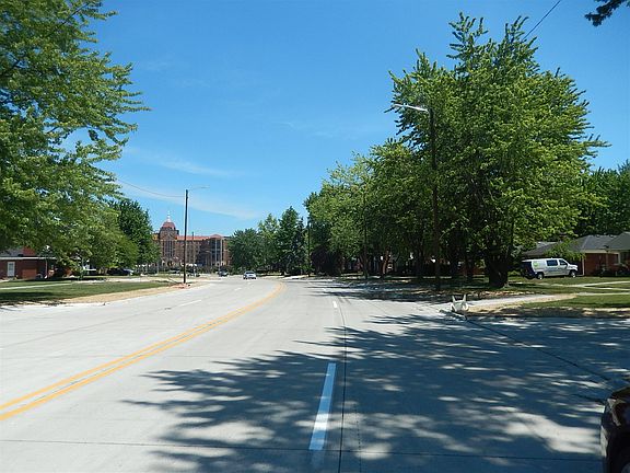 4th image of 18712 Chandler Park Dr
