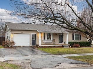898 Saint Lawrence St, Marysville, MI