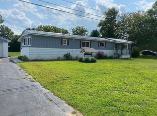 71 Davison Rd, Mooers Forks, NY 12959