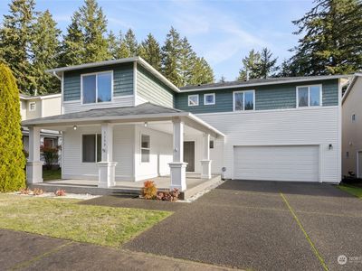 1350 Burnside Place, Dupont, WA, 98327