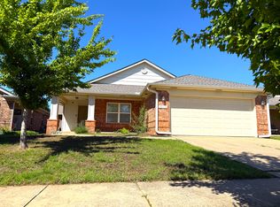 18113 Viento Dr, Edmond, OK 73012