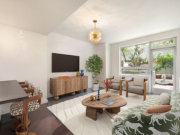 2nd image of 517 W 46th St APT 101