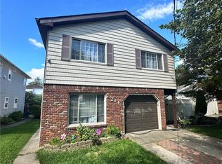 214 Ridgewood Ave, Staten Island, NY 10312