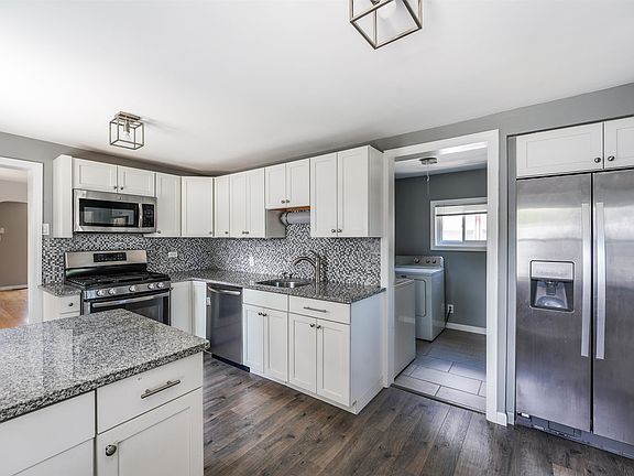 2nd image of 249 Kingsland Ave