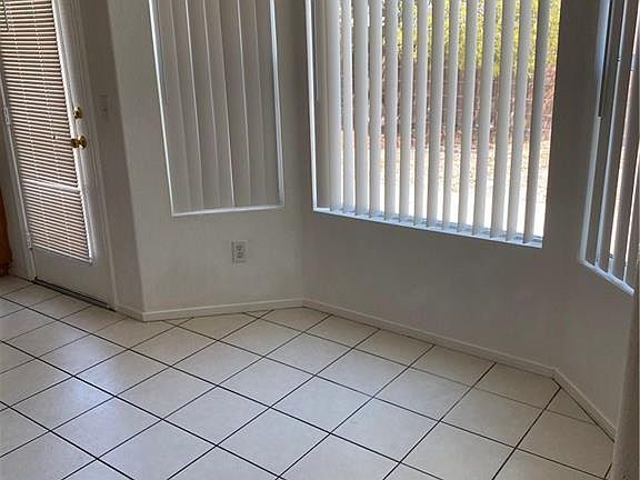 3rd image of 1800 Villa Vista Way #0